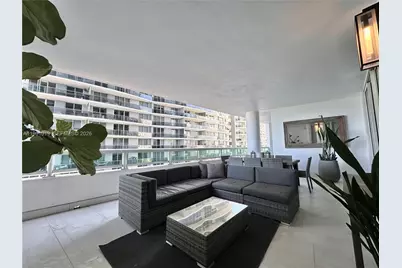 1800 N Bayshore Dr #812, Miami, FL 33132 - Photo 9