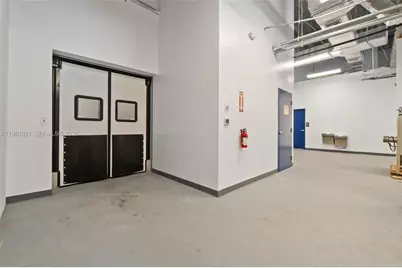 8000 NW 68th St, Medley, FL 33166 - Photo 21