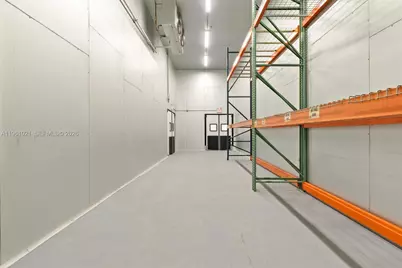 8000 NW 68th St, Medley, FL 33166 - Photo 19