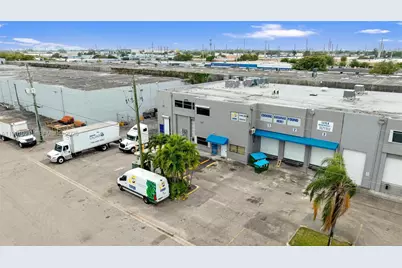 8000 NW 68th St, Medley, FL 33166 - Photo 33