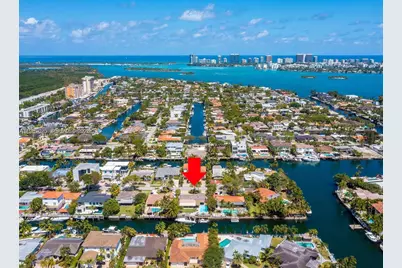 13000 Coronado Ln, North Miami, FL 33181 - Photo 7