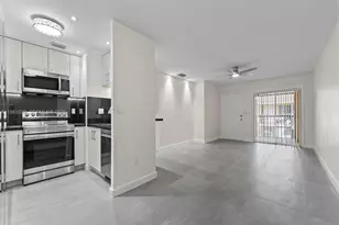 15639 SW 73rd Cir Terrace, Miami, FL 33193 - Photo 9
