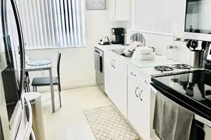 2638 SE 21st Ct, Homestead, FL 33035 - Photo 11