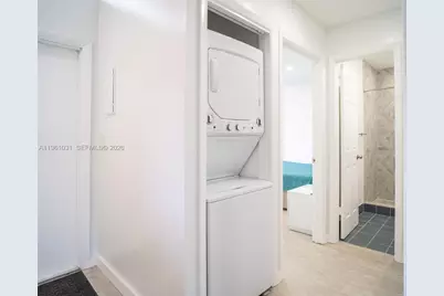 135 Essex Rd #2-28, Hollywood, FL 33024 - Photo 13
