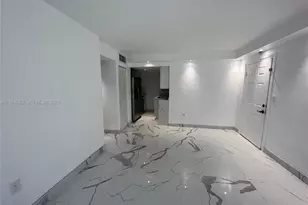 8609 SW 68th Ct, Pinecrest, FL 33143 - Photo 17