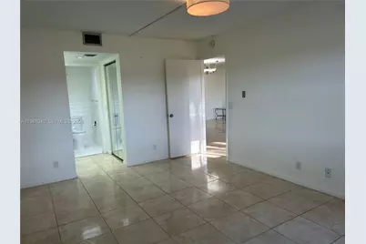 100 SW 130th Ter #109C, Pembroke Pines, FL 33027 - Photo 29