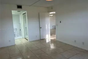 100 SW 130th Terrace, Pembroke Pines, FL 33027 - Photo 29