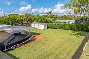 10901 SW 116th St, Miami, FL 33176 - Photo 21