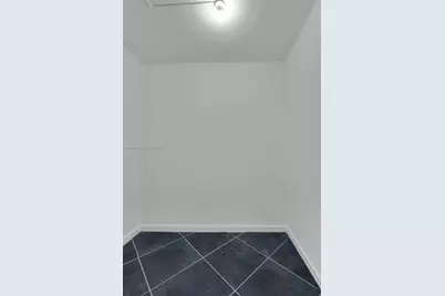 11960 NE 19th Dr #15, North Miami, FL 33181 - Photo 13