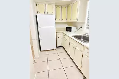 7430 SW 82nd St #D103, Miami, FL 33143 - Photo 1
