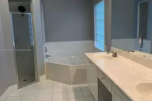 5033 Prairie Dunes Village Cir, Lake Worth, FL 33463 - Photo 11