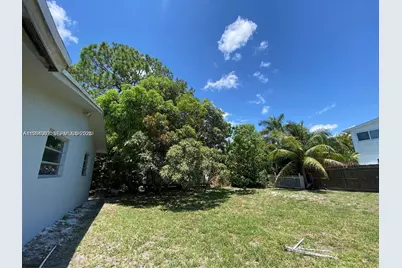 933 NE 38th St #2-3, Oakland Park, FL 33334 - Photo 11