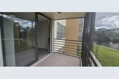 1200 Saint Charles Pl #207, Pembroke Pines, FL 33026 - Photo 15