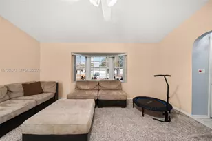 421 Fiat, Sebring, FL 33872 - Photo 17