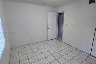 15454 SW 85th Ln, Miami, FL 33193 - Photo 13