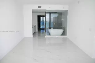 700 NE 24th St, Miami, FL 33137 - Photo 5