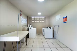 10855 SW 112th Ave, Miami, FL 33176 - Photo 15