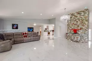 25040 SW 222nd Ave, Homestead, FL 33032 - Photo 5