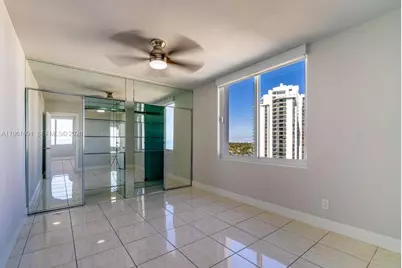 5401 Collins Ave #919, Miami Beach, FL 33140 - Photo 17
