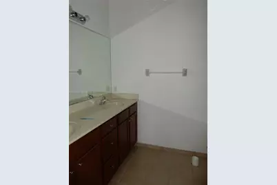 3467 W 89th Ter #0, Hialeah, FL 33018 - Photo 9