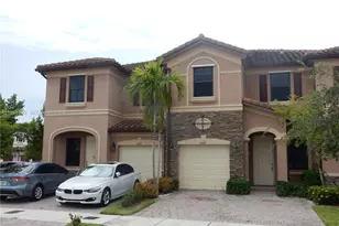 3467 W 89th Terrace, Hialeah, FL 33018 - Photo 5