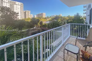 2801 NE 183rd St, Aventura, FL 33160 - Photo 5