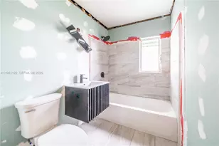 1861 NW 163rd St, Miami Gardens, FL 33054 - Photo 15