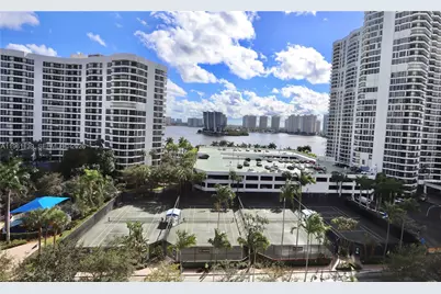 3575 Mystic Pointe Dr, Slip 45, Aventura, FL 33180 - Photo 17