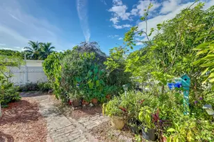 2200 SW 42nd Way, Fort Lauderdale, FL 33317 - Photo 11