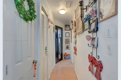 2200 SW 42nd Way, Fort Lauderdale, FL 33317 - Photo 21