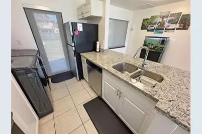 5111 SW 23rd St, West Park, FL 33023 - Photo 9