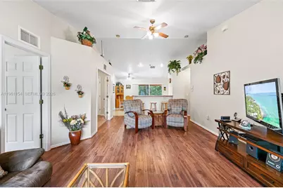 436 Broadmoor St, Lehigh Acres, FL 33974 - Photo 7