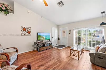 436 Broadmoor St, Lehigh Acres, FL 33974 - Photo 9