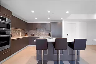 7751 NW 107th Ave, Doral, FL 33178 - Photo 5