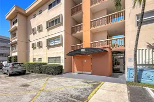 410 SE 2nd St, Hallandale Beach, FL 33009 - Photo 21