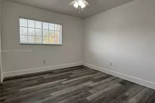 1005 Palm Beach Trace Dr, Royal Palm Beach, FL 33411 - Photo 15