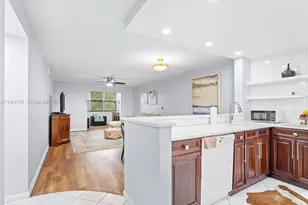 2601 NE 3rd Ct, Boynton Beach, FL 33435 - Photo 7