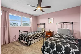 2601 NE 3rd Ct, Boynton Beach, FL 33435 - Photo 23