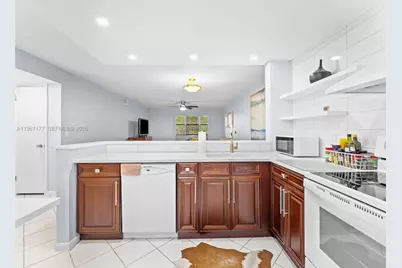 2601 NE 3rd Ct #4030, Boynton Beach, FL 33435 - Photo 11
