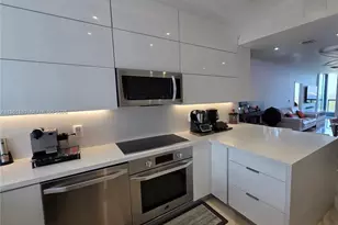 601 NE 36th St, Miami, FL 33137 - Photo 33