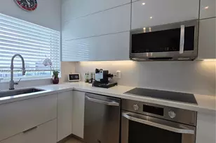 601 NE 36th St, Miami, FL 33137 - Photo 31