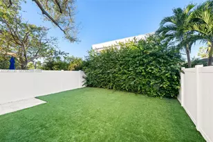 811 NE 17th Way, Fort Lauderdale, FL 33304 - Photo 29
