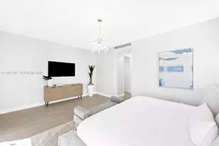 811 NE 17th Way, Fort Lauderdale, FL 33304 - Photo 17