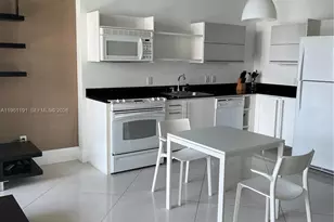 690 SW 1st Ct, Miami, FL 33130 - Photo 5