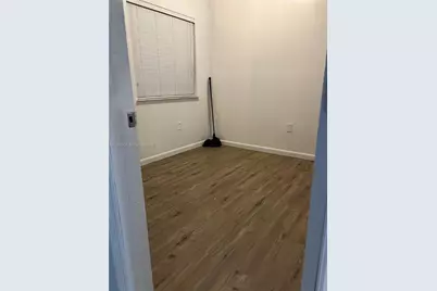 2907 SE 15th Ter, Homestead, FL 33035 - Photo 9