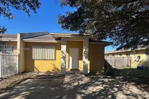 26540 SW 138th Ave, Homestead, FL 33032 - Photo 1