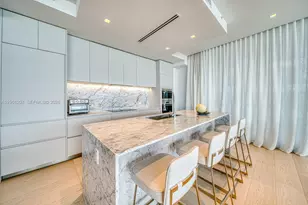 5775 Collins Ave, Miami Beach, FL 33140 - Photo 5