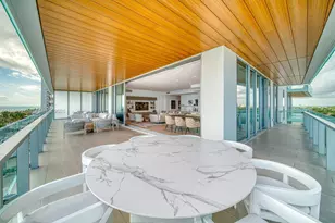 5775 Collins Ave, Miami Beach, FL 33140 - Photo 13