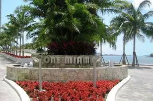 325 S Biscayne Blvd, Miami, FL 33131 - Photo 23