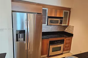 325 S Biscayne Blvd, Miami, FL 33131 - Photo 5